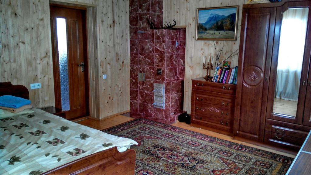 Cottage Ozerniy Łazieszczina Pokój zdjęcie